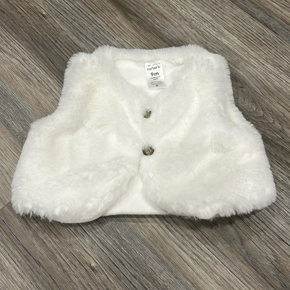 🌈4/25 baby fluffy vest - Picture 1 of 3